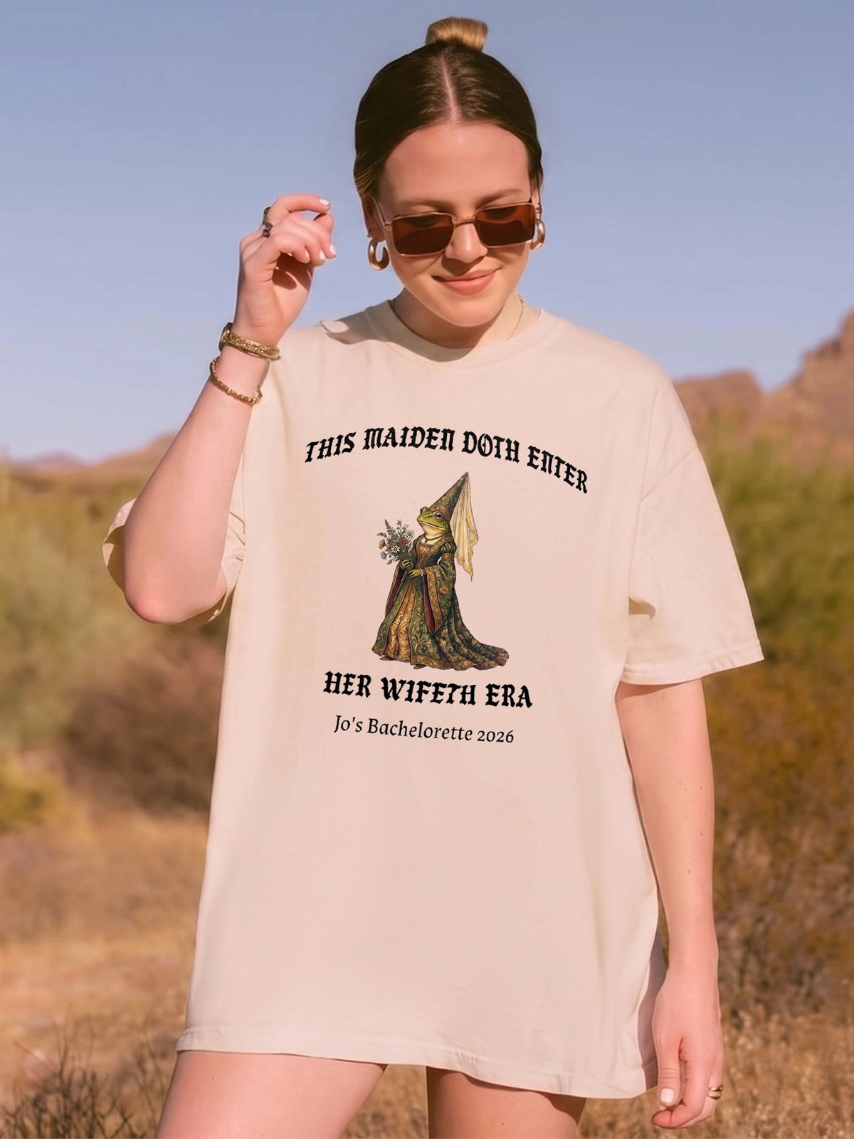 RodyThread Custom Medieval Frog Bachelorette Shirt for Bride Squad Goblincore Ren Faire Aesthetic Graphic Tee. Funny Wifeth Era Vintage Oversized T-Shirt Feral Bride Last Knight Out Meme Bachelorette Party Top Idea