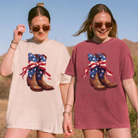 RodyThread Vintage Cowboy Boot Bow Graphic T-Shirt Patriotic 4th of July Western Cowgirl Oversized Tee American Flag Star Ribbon Boots Graphic Shirt Cute Country Music Concert Top Women American Flag Patriotic Cowboy Boots Graphic Tee