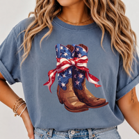RodyThread Vintage Cowboy Boot Bow Graphic T-Shirt Patriotic 4th of July Western Cowgirl Oversized Tee American Flag Star Ribbon Boots Graphic Shirt Cute Country Music Concert Top Women American Flag Patriotic Cowboy Boots Graphic Tee