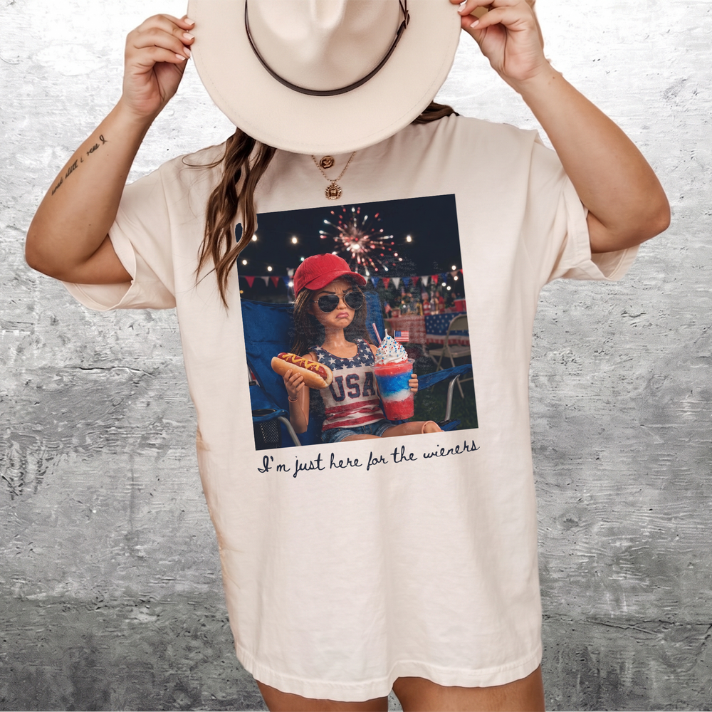 RodyThread Funny I'm Just Here For The Wieners Doll Face Meme Graphic T-Shirt For Women Retro Preppy Summer BBQ Humor Y2K Aesthetic Hot Pink Cotton Tee 4th Of July USA 250th Anniversary Novelty Hot Dog Party Top