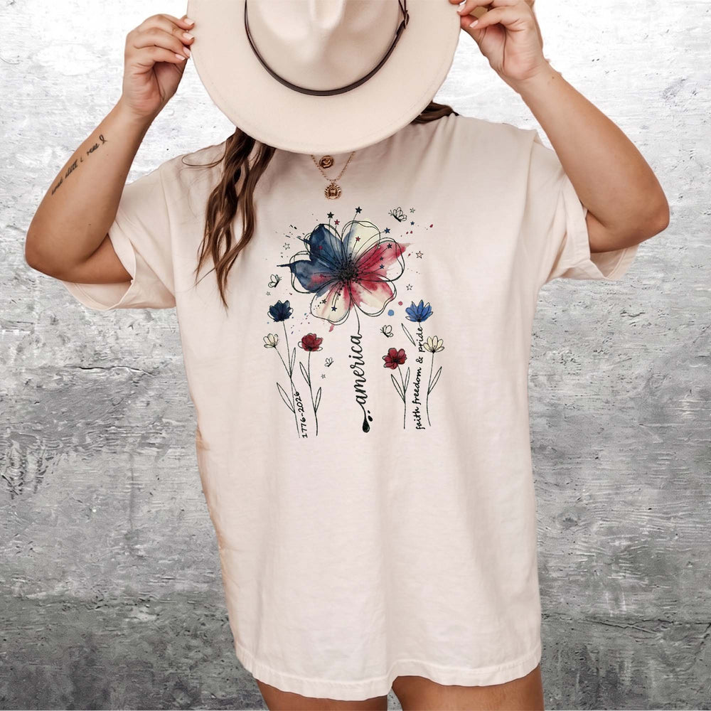 RodyThread USA 250th Anniversary Floral T-Shirt Vintage America 1776-2026 Graphic Tee Patriotic Red White Blue Flower Faith Freedom Pride Sage Green TShirt 4th of July Independence Day Semiquincentennial Women Men Aesthetic Cute Short Sleeve Top