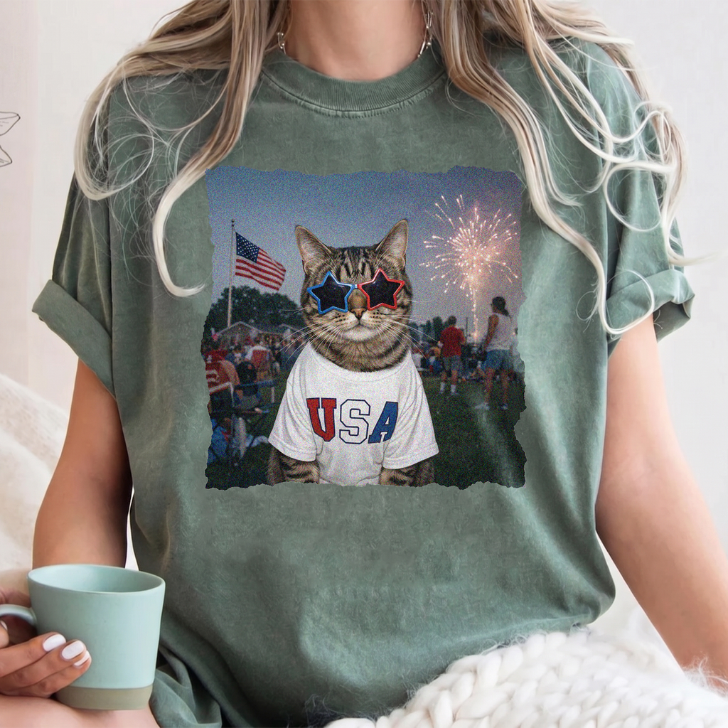 RodyThread Patriotic Cat Shirt Funny American Cat Graphic Tee Unisex Retro USA Meme T-Shirt Vintage 4th of July Independence Day Oversized Cream Cotton Top America 250 Apparel Summer Festival Party Coquette Western Aesthetic Outfit