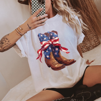 RodyThread Vintage Cowboy Boot Bow Graphic T-Shirt Patriotic 4th of July Western Cowgirl Oversized Tee American Flag Star Ribbon Boots Graphic Shirt Cute Country Music Concert Top Women American Flag Patriotic Cowboy Boots Graphic Tee