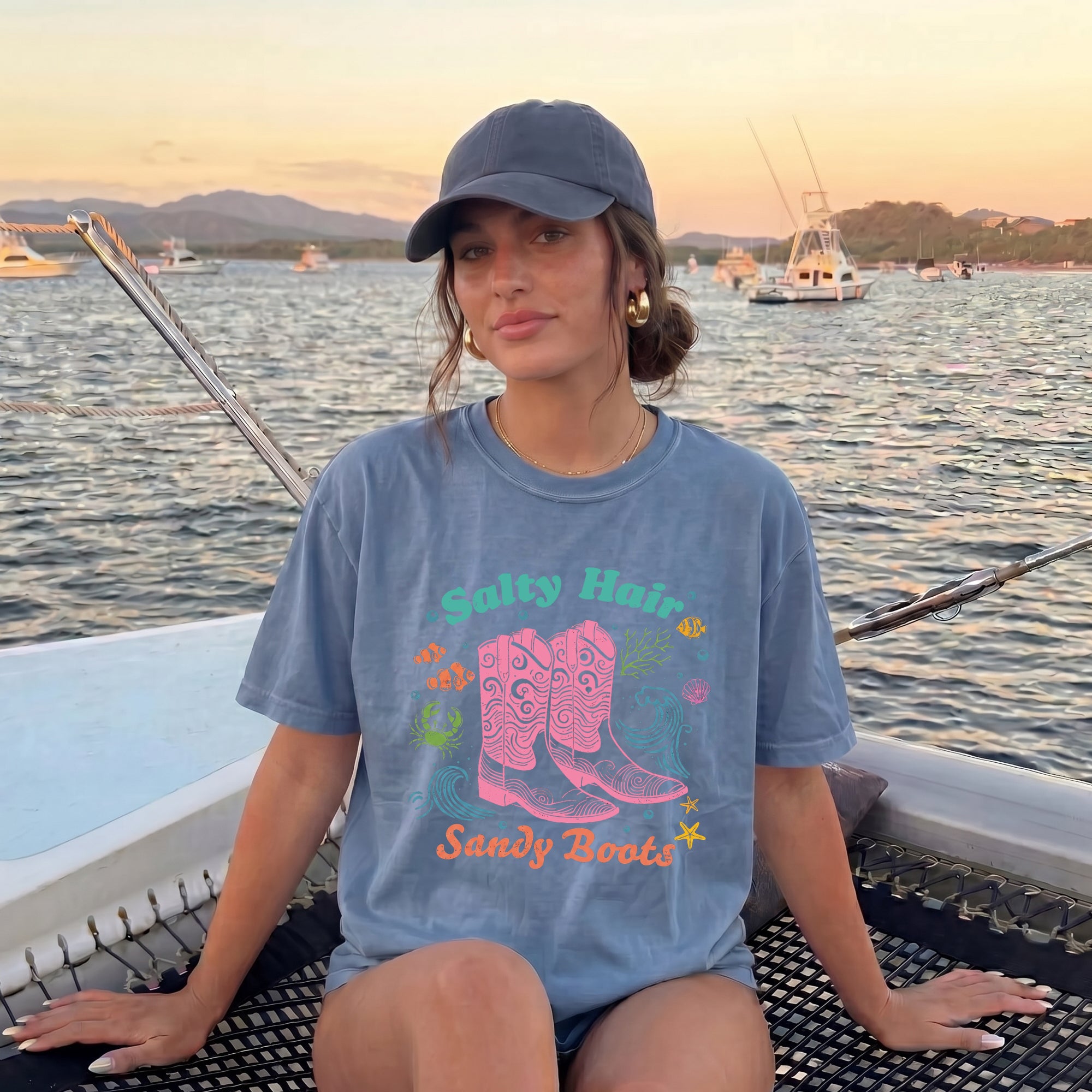 RodyThread Salty Hair Sandy Boots Coastal Cowgirl Graphic Tee Oversized T-Shirt Summer Clothes for Women Retro Western Beach Vacation Casual Basic Loose Fit Brown Top Holiday Outfits Ladies Womenswear Preppy Aesthetic