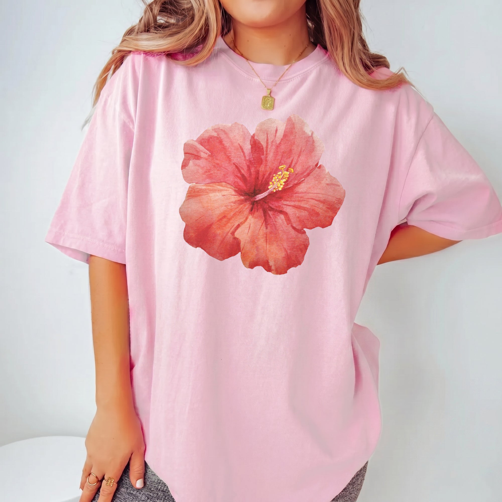 RodyThread Premium Hibiscus Flower Y2K Shirt Graphic Tee For Women Coastal Vintage Summer Aesthetic Charcoal Gray Cotton Blend Hawaii Vacation Beach Top Trendy Oversized Loose Fit Casual Clothes Gift For Her Summervibes Holiday Vacation Apparel