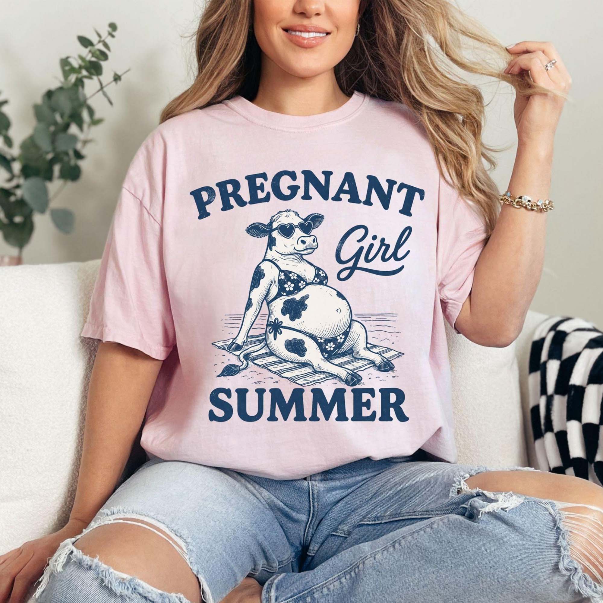 RodyThread Pregnant Girl Summer Funny Pregnancy Graphic T-Shirt Expecting Mothers Cute Western Farm Cow Aesthetic Light Pink Cotton Blend Maternity Summer Clothes Beach Vacation Casual Loose Fit Top Baby Shower Gift